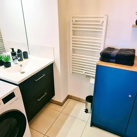 Apartman Thau-Indigo, Appt Neuf, Standing, Prox Plages, Terrasse, Parking, Climatise Sète